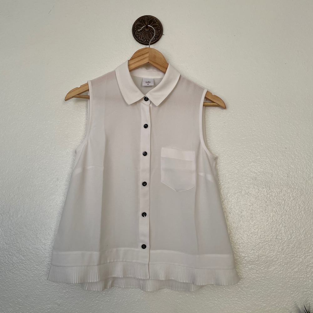 Cabi White Sleeveless Pleated Hem Button Down Blouse XS 5131 Pocket Top